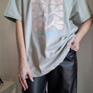 Remera FLO